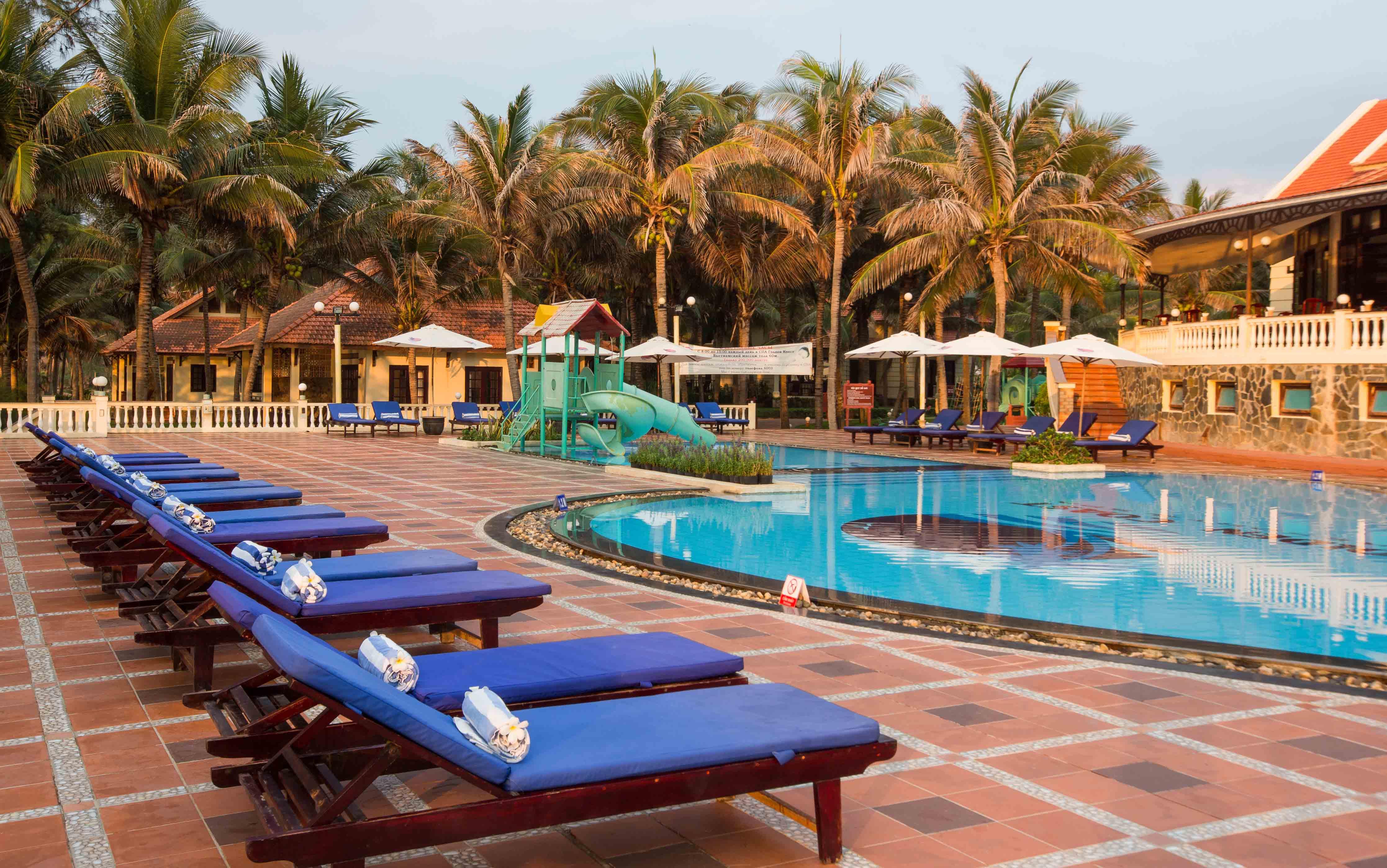Golden Coast Resort&Spa Phan Thiet Exterior foto